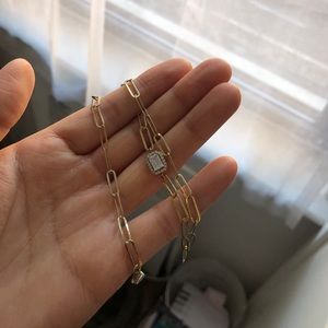 Link Necklace with Stone